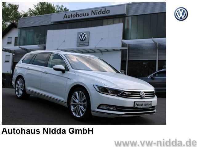 Weiß Gebraucht 2016 VW Passat Highline Kombi | 21.556 € (Fairer Preis) - Bild 1/4