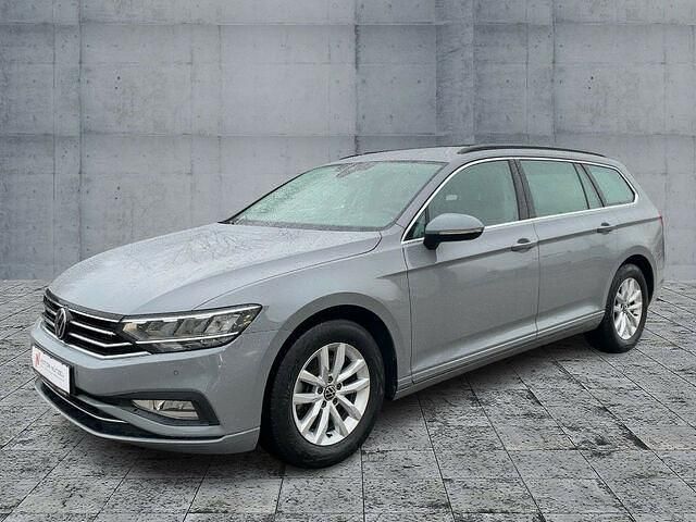 Gebraucht VW Passat Business 150 PS (110 kW) 2022 Grau Kombi