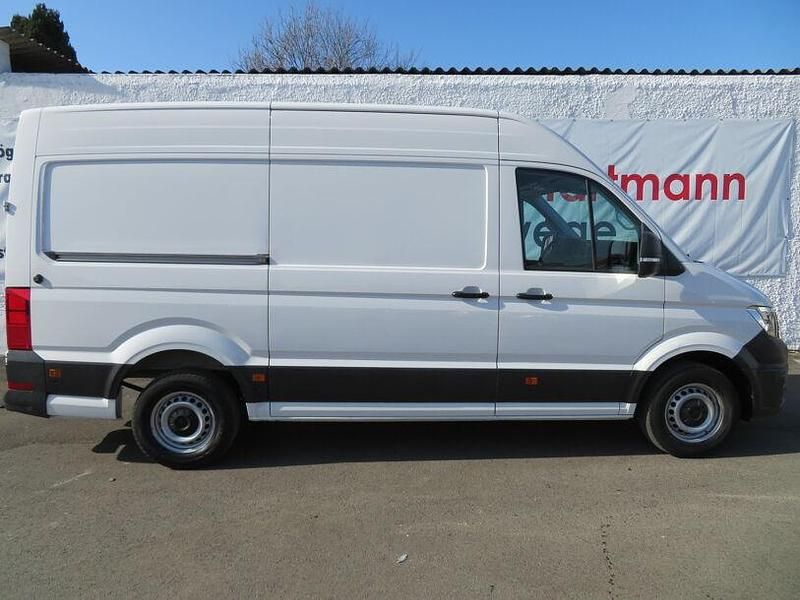 Gebraucht VW Crafter 177 PS (130 kW) 2023 Candyweiß Van