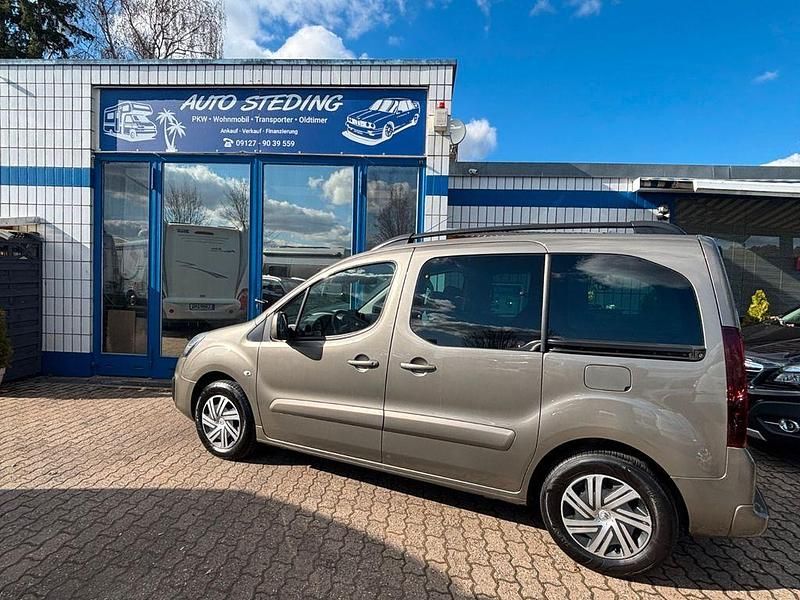Gebraucht Citroën Berlingo Shine 99 PS (72 kW) 2016 Grau Van / Kleinbus