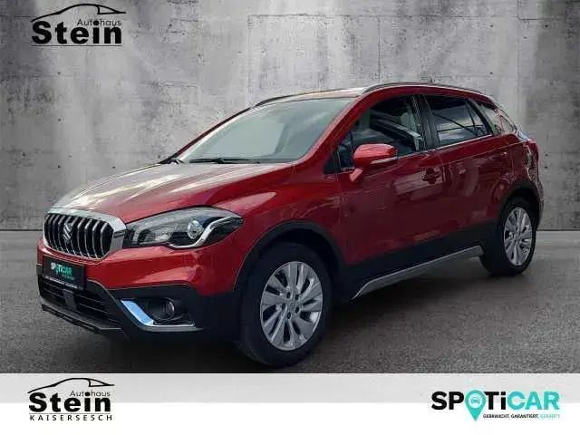 Rot Gebraucht 2018 Suzuki SX4 S-Cross Comfort SUV | 16.970 € (Fairer Preis) - Bild 1/4