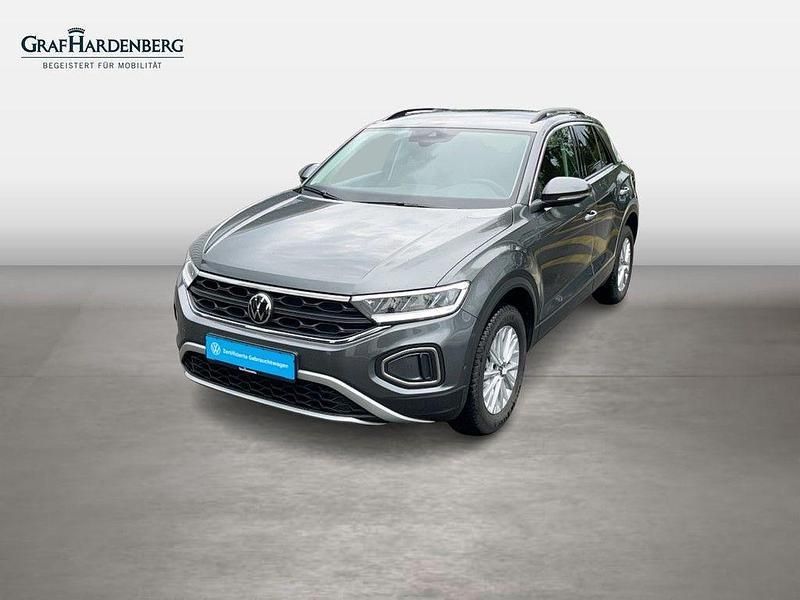 Grau Gebraucht 2024 VW T-Roc Life SUV | 23.930 € (Fairer Preis) - Bild 1/4