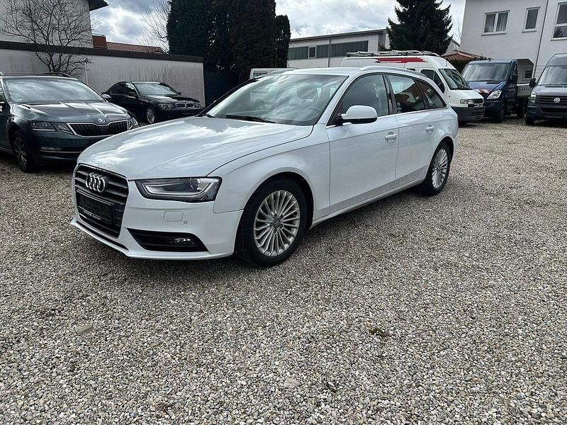 Gebraucht Audi A4 Attraction 143 PS (105 kW) 2013 Weiß Kombi