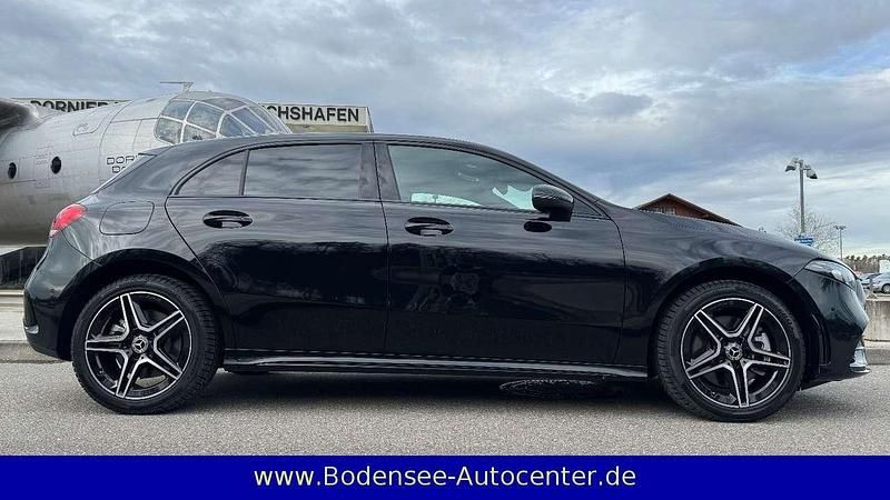 Gebraucht Mercedes A250 AMG line 218 PS (160 kW) 2023 Schwarz Limousine