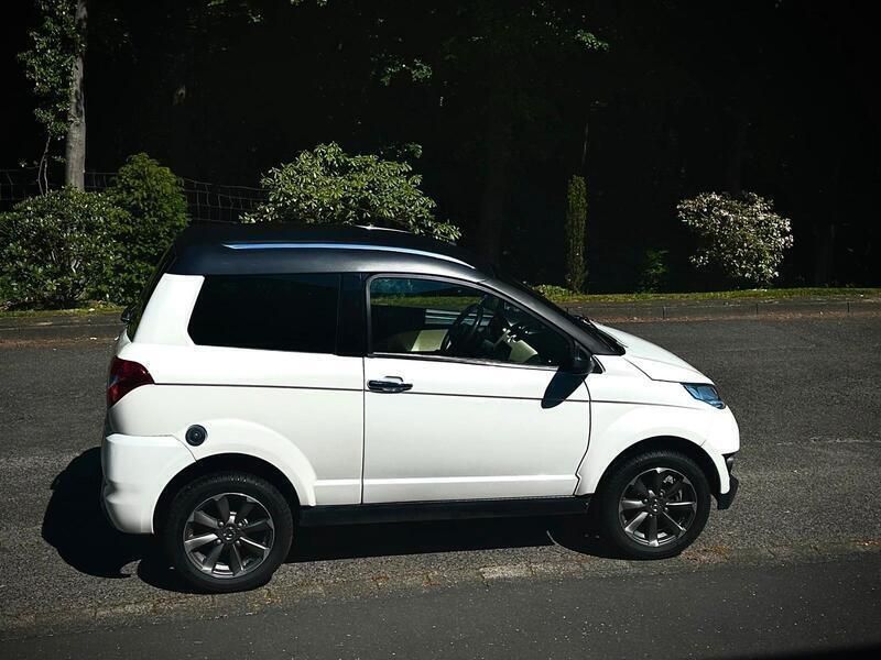 Weiß Gebraucht 2015 Aixam Crossover Premium Kleinwagen | 7.800 € - Bild 1/4
