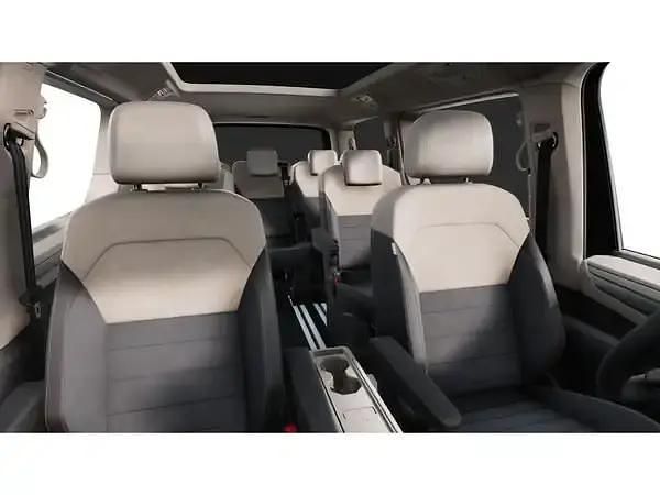 Nouă VW Multivan 150 CP (110 kW) 2026 Negru Monovolum