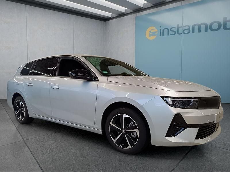 Gebraucht Opel Astra 131 PS (96 kW) 2024 Grau Kombi