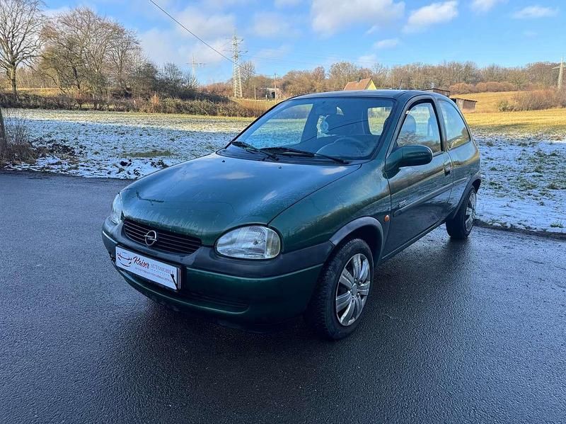 Gebraucht Opel Corsa 65 PS (47 kW) 2000 Grün Limousine
