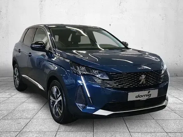 Gebraucht Peugeot 3008 Allure 131 PS (96 kW) 2022 Blau SUV