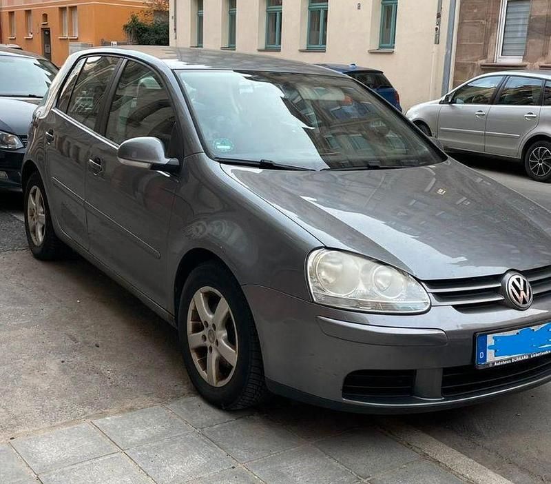 Gebraucht VW Golf IV 140 PS (102 kW) 2005 Grau Limousine