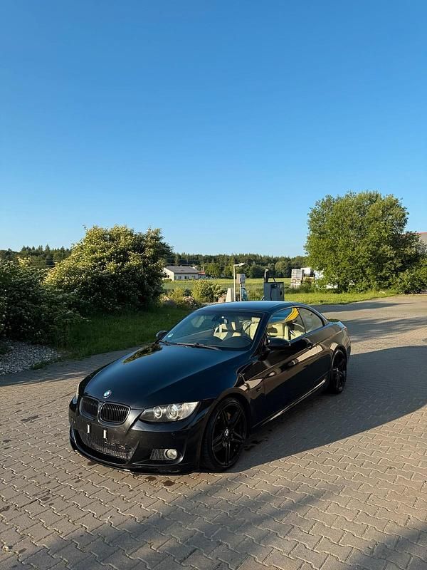 Schwarz Gebraucht 2008 BMW 335 Cabriolet Cabrio | 9.790 € (Superpreis) - Bild 1/4