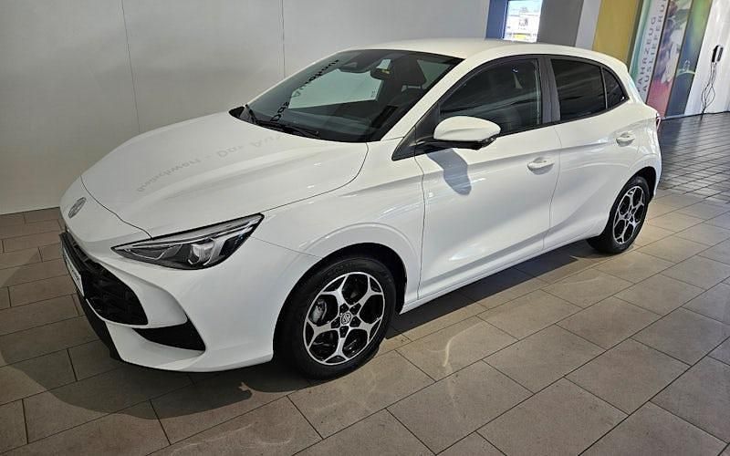 Gebraucht MG MG3 Luxury 195 PS (143 kW) 2024 Weiss Kleinwagen