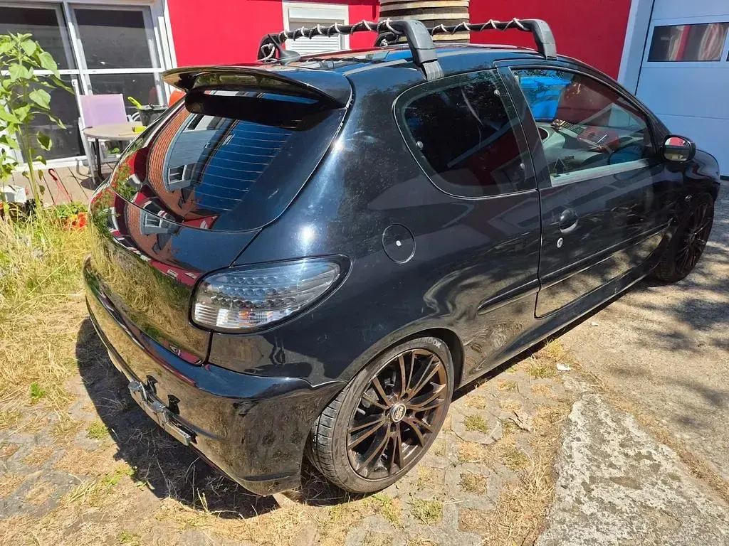 Gebraucht Peugeot 206 Filou 60 PS (44 kW) 2003 Schwarz Limousine
