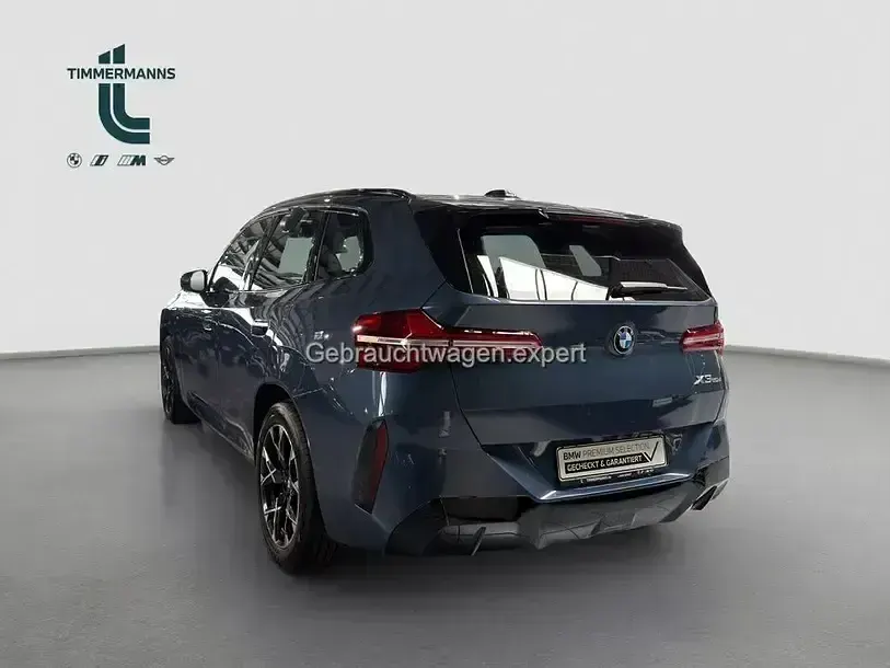 Gebraucht BMW X3 Shadowline 197 PS (144 kW) 2025  arctic race blue (metallic) SUV