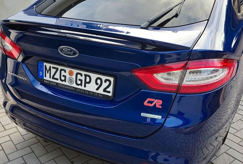 Gebraucht Ford Mondeo Titanium 241 PS (177 kW) 2016 Blau Limousine