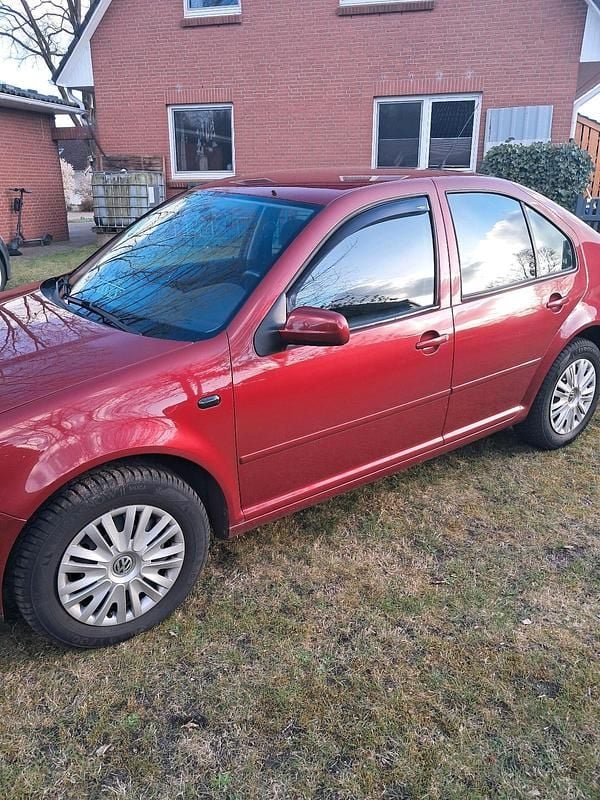 Gebraucht VW Bora 101 PS (74 kW) 1998 Rot Limousine