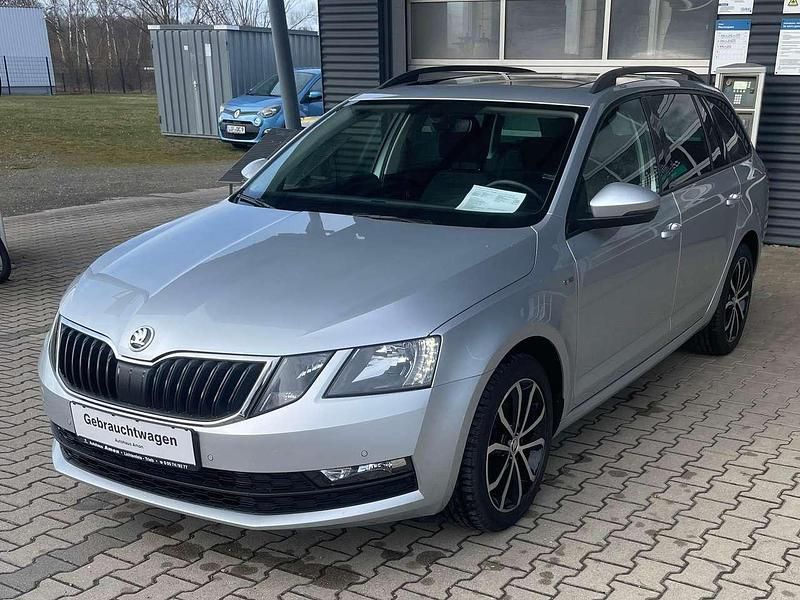 Gebraucht Skoda Octavia Soleil 150 PS (110 kW) 2019 Brilliant silber Kombi
