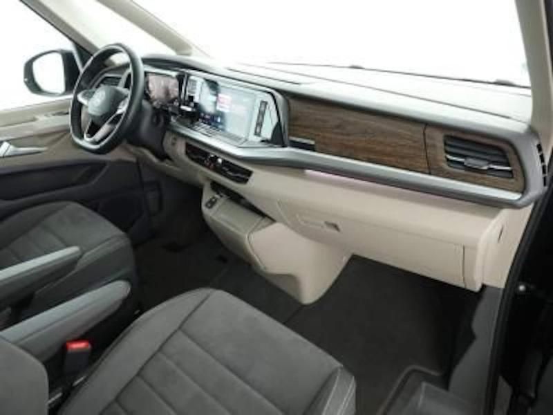 Second-hand VW Multivan Style 150 CP (110 kW) 2025 Monovolum