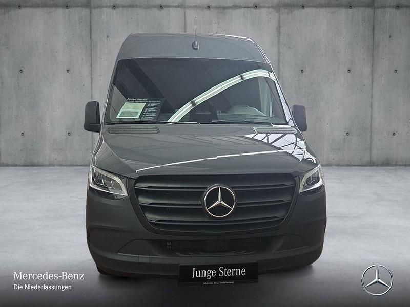 Neu Mercedes Sprinter 170 PS (125 kW) 2026 Grau Van
