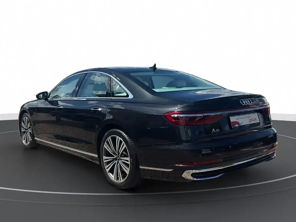 Gebraucht Audi A8 Ambiente 286 PS (210 kW) 2022 Vesuvgrau metallic Limousine