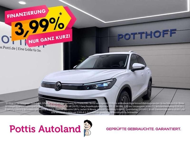 Weiss Gebraucht 2024 VW Tiguan Life SUV | 31.566 € (Guter Preis) - Bild 1/4