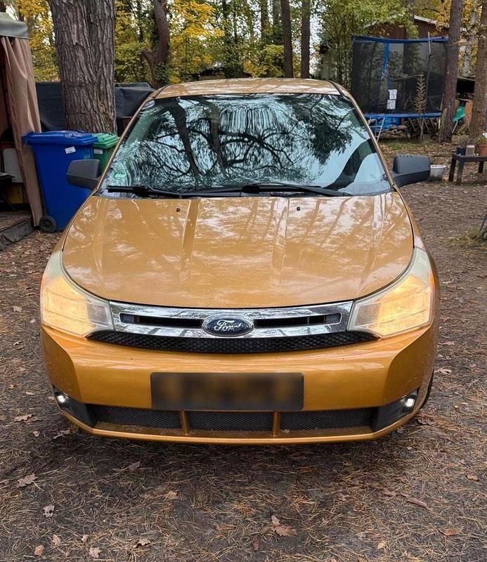 Usata Ford Focus 146 CV (107 kW) 2009 Andere farben Berlina