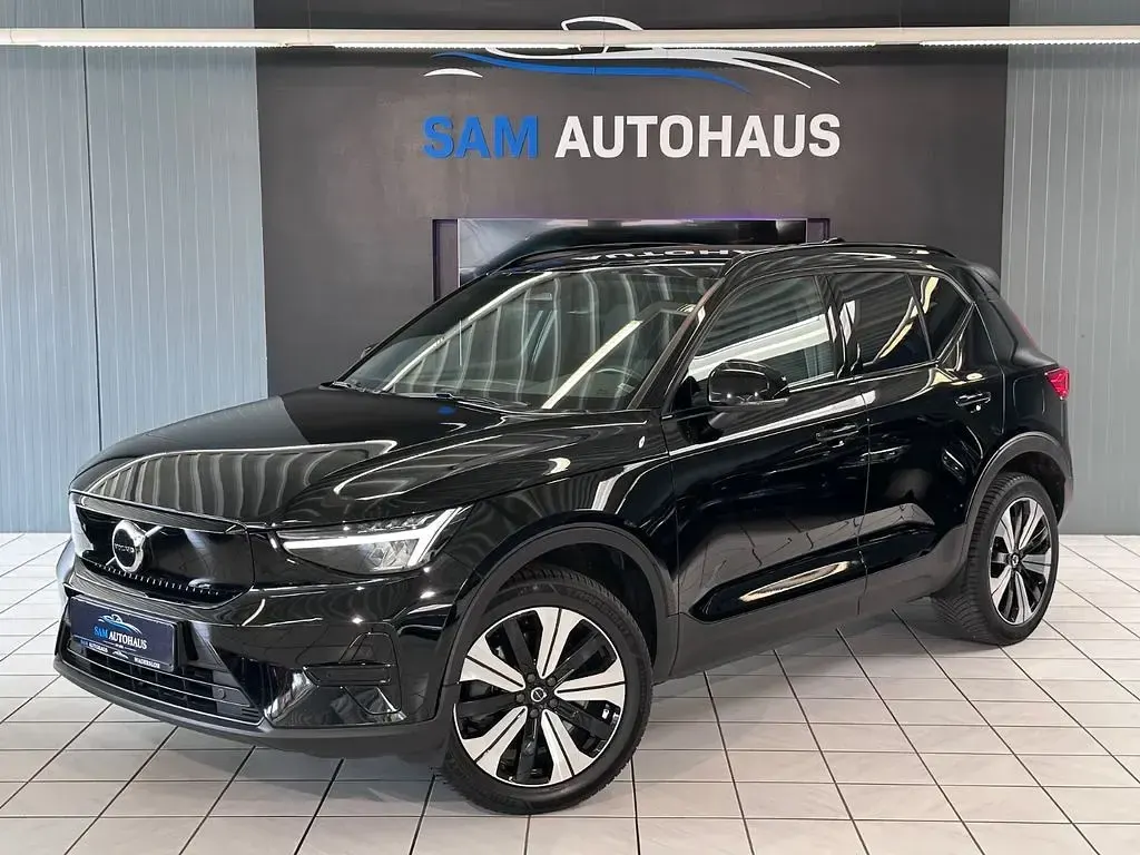 Gebraucht Volvo XC40 Core 169 kW (231 PS) 2022 Schwarz SUV