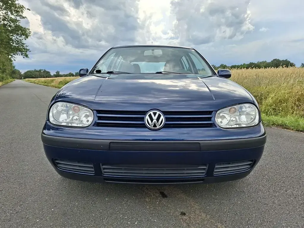 Gebraucht VW Golf IV Edition 75 PS (55 kW) 2000 Blau Limousine