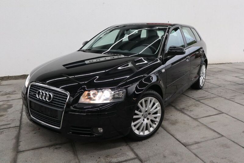 Schwarz Gebraucht 2004 Audi A3 Sportback Ambition Limousine | 11.880 € (Teuer) - Bild 1/4