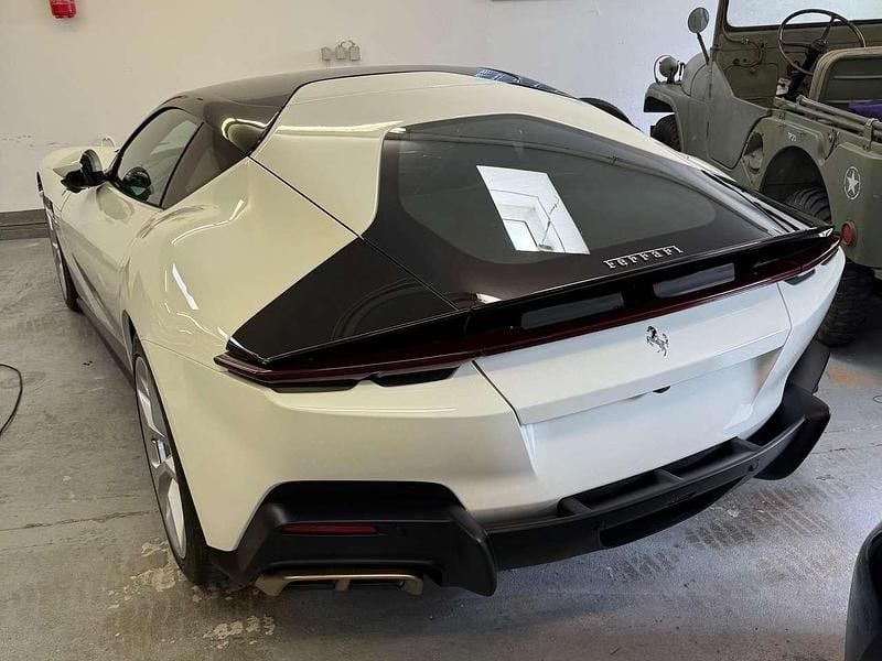 Neu Ferrari 12 Cilindri 829 PS (609 kW) 2026 Bianco avus Coupé