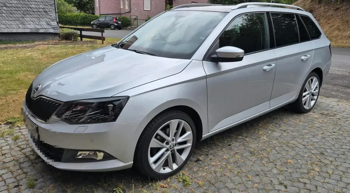 Gebraucht Skoda Fabia Style 110 PS (80 kW) 2015 Silber Kombi