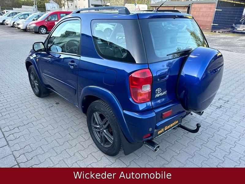 Gebraucht Toyota RAV4 150 PS (110 kW) 2001 Blau SUV