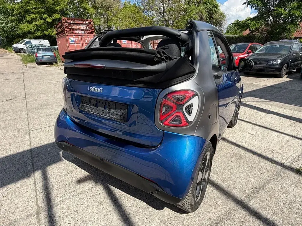 Gebraucht Smart ForTwo Electric Drive 60 kW (82 PS) 2019 Blau Cabrio