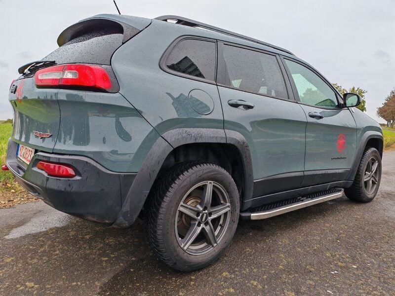Gebraucht Jeep Cherokee Trailhawk 186 PS (136 kW) 2015 Grau SUV