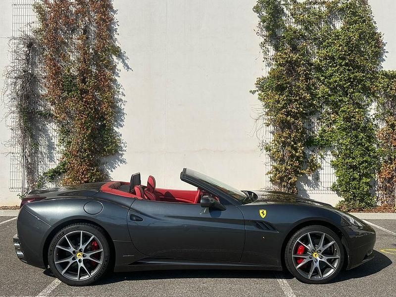 Gebraucht Ferrari California 460 PS (338 kW) 2010 Grau Cabrio