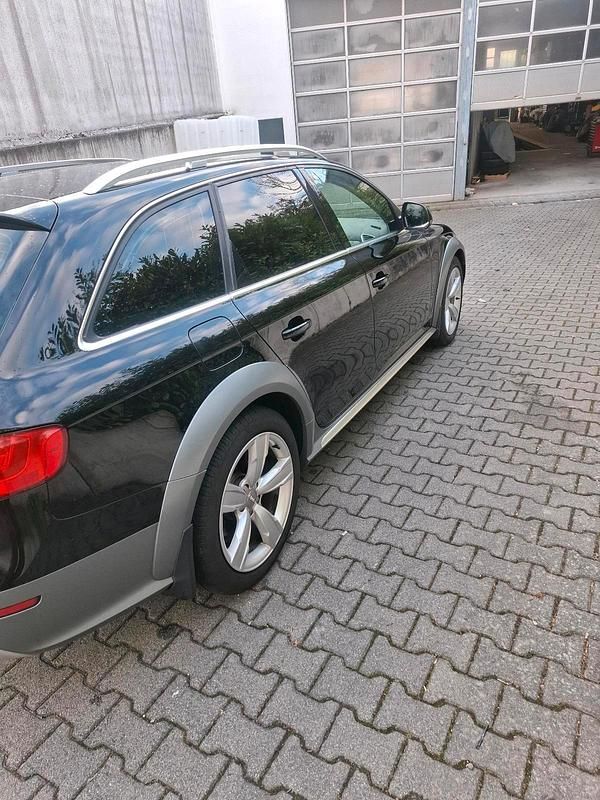 Gebraucht Audi A4 Allroad 190 PS (139 kW) 2014 Schwarz Kombi
