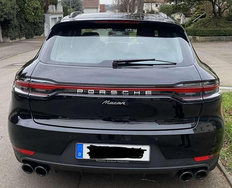 Gebraucht Porsche Macan 245 PS (180 kW) 2019 Schwarz SUV