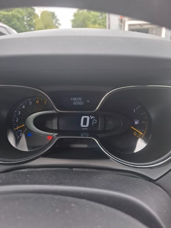 Schwarz Gebraucht 2014 Renault Captur Luxe SUV | 8.999 € (Fairer Preis) - Bild 1/4