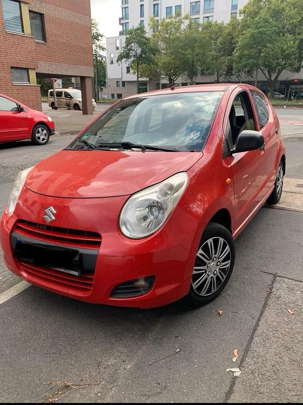 Rot Gebraucht 2011 Suzuki Alto Kleinwagen | 2.200 € (Fairer Preis) - Bild 1/4