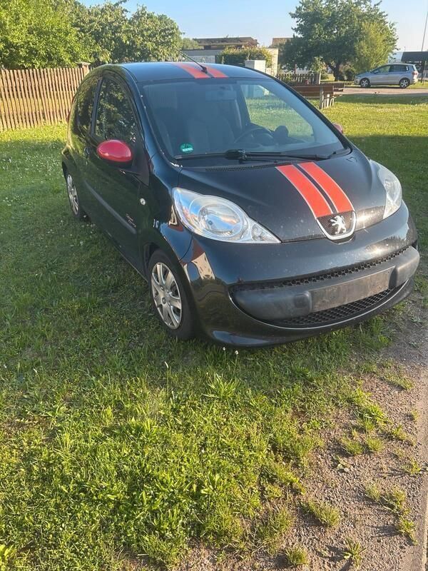 Schwarz Gebraucht 2006 Peugeot 107 Kleinwagen | 950 € (Guter Preis) - Bild 1/3