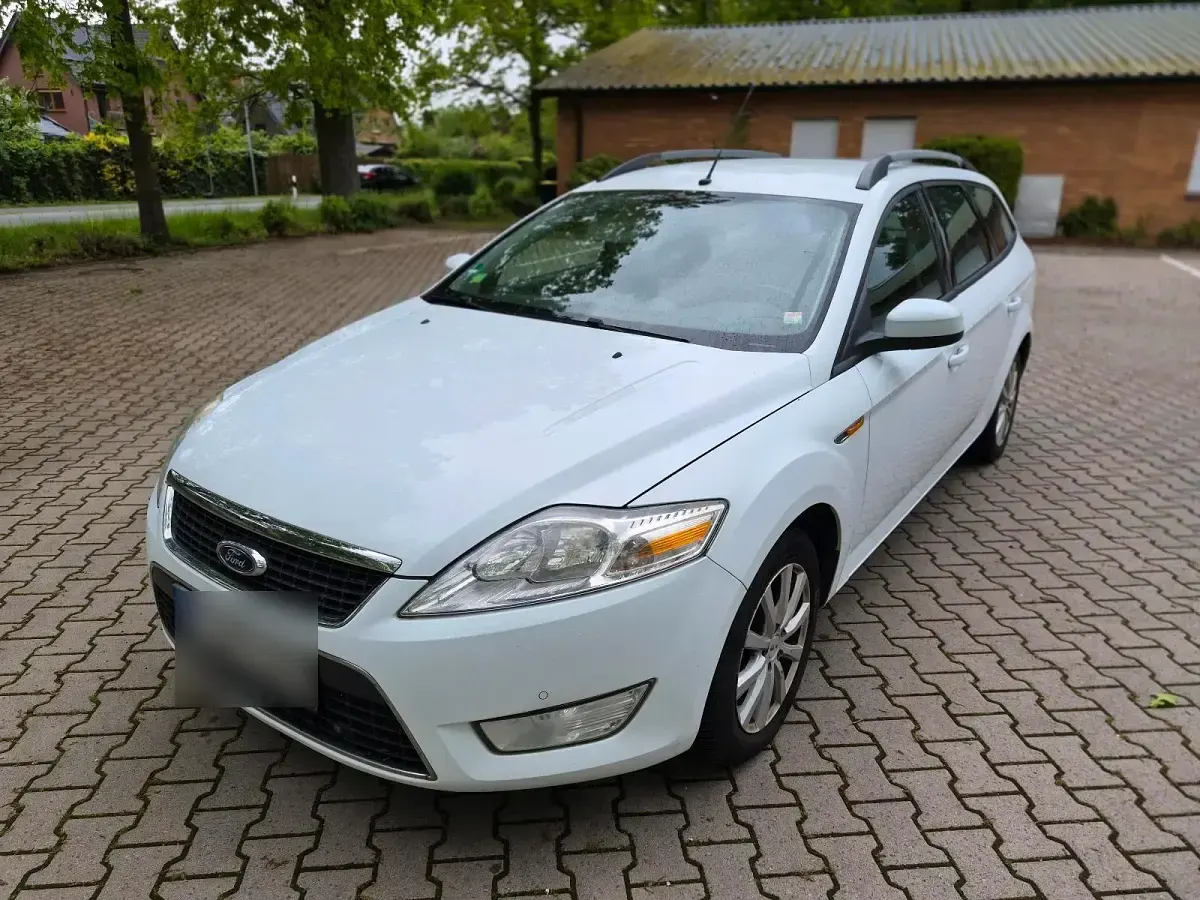 Gebraucht Ford Mondeo 125 PS (91 kW) 2009 Weiß Kombi