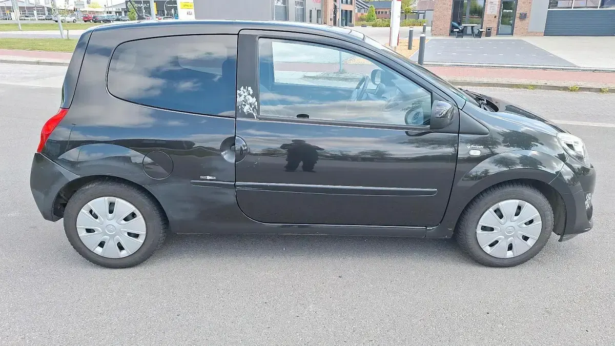 Gebraucht Renault Twingo 75 PS (55 kW) 2010 Schwarz Kleinwagen