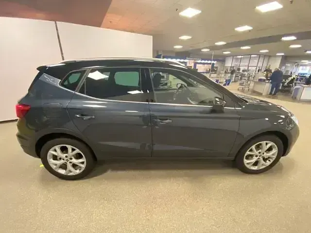 Neu Seat Arona FR 116 PS (85 kW) 2025 Grau SUV