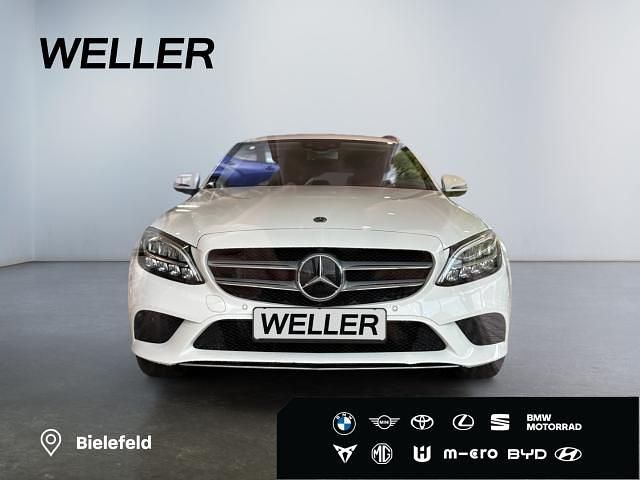 Gebraucht Mercedes C300e 320 PS (235 kW) 2019 Weiss Kombi