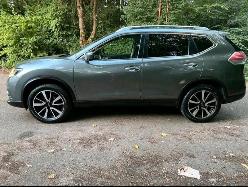 Gebraucht Nissan X-Trail 131 PS (96 kW) 2016 Silber SUV