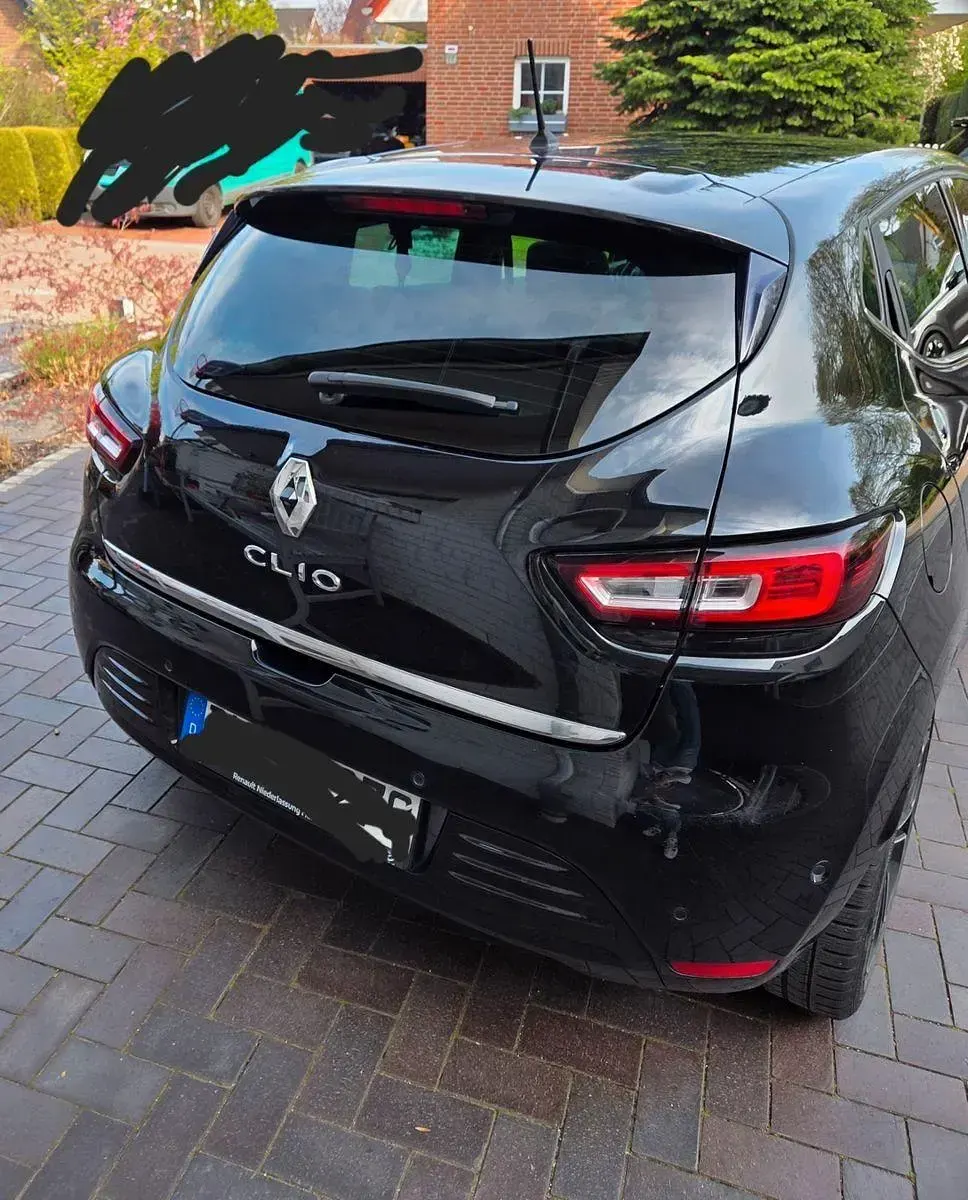 Gebraucht Renault Clio IV Bose Edition 90 PS (66 kW) 2018 Schwarz Kleinwagen