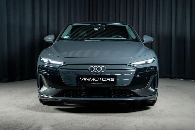 Gebraucht Audi A6 e-tron Sport 210 kW (286 PS) 2024 Grau Limousine