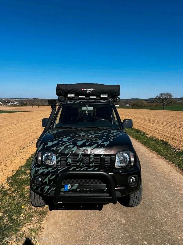 Braun Gebraucht 2025 Suzuki Jimny SUV | 15.999 € - Bild 1/4