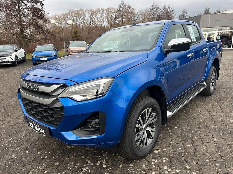Neu Isuzu D-Max 163 PS (119 kW) 2025 Blau Pickup