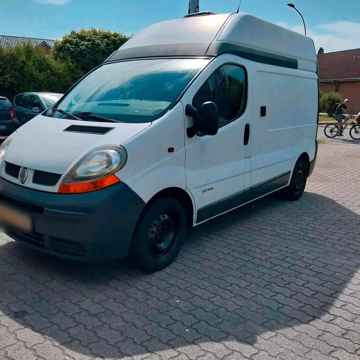 Gebraucht Renault Clio 101 PS (74 kW) 2006 Weiß Kleinwagen